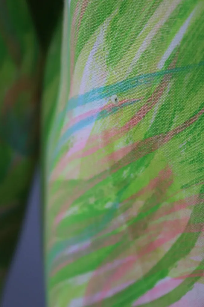 1960s Vintage Western Shirt / Green & Pink Print