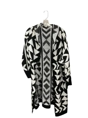 Cardigan By Shein In Black & White, Size: 1x