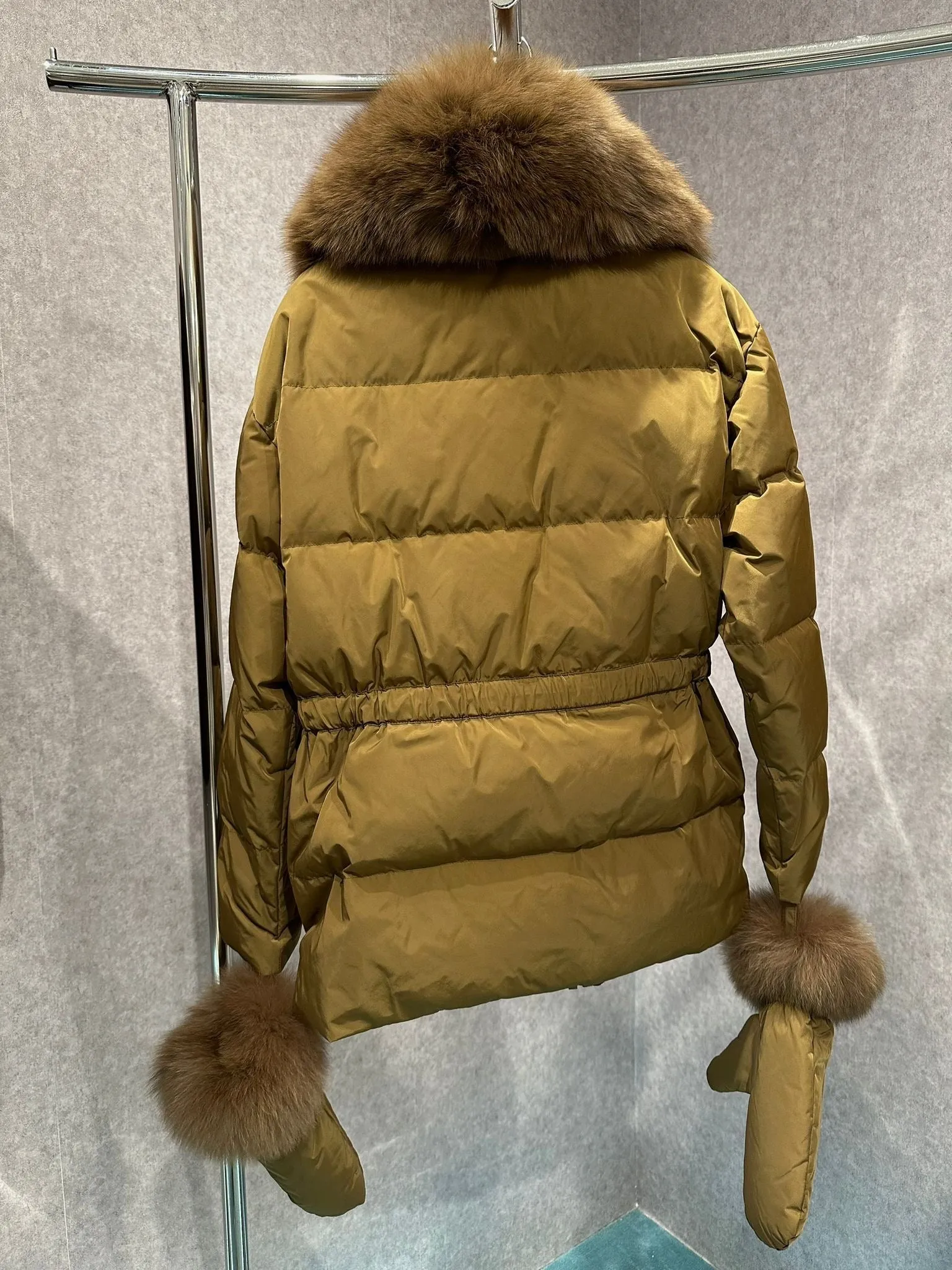 Down Coat Mat Technical Fabric  - Nuts