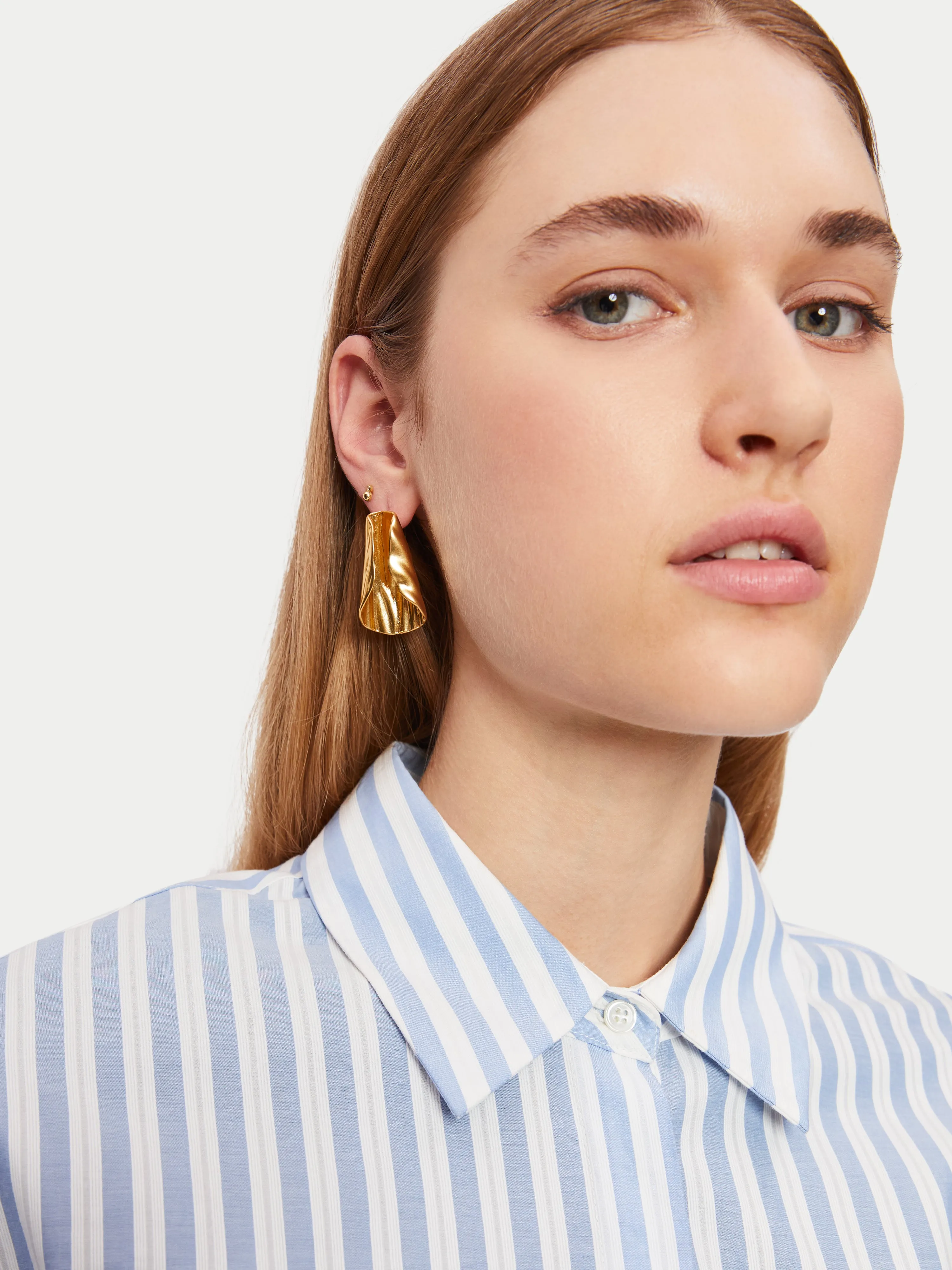 Hammered Leaf Earring | Gold