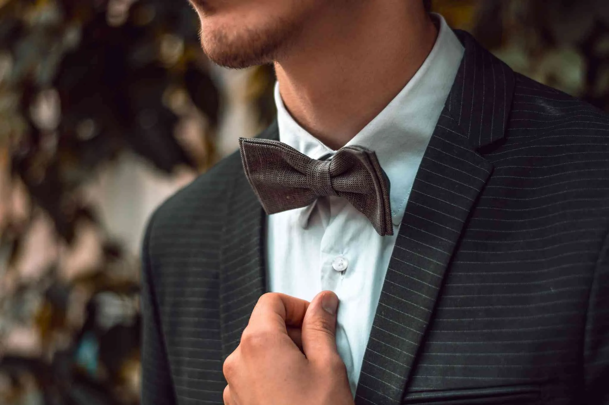 Natural Linen Bow Tie & Pocket Square - Classic Accessory for Men & Boys