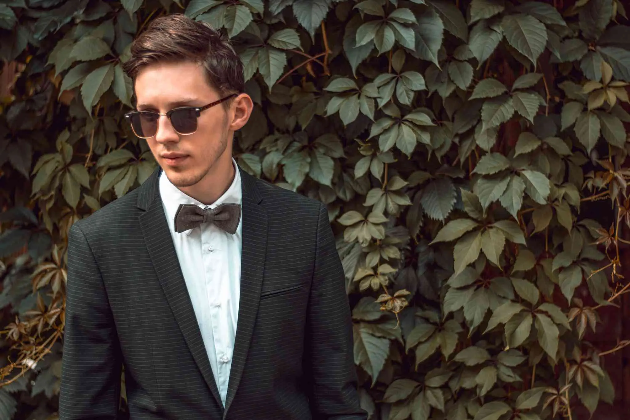 Natural Linen Bow Tie & Pocket Square - Classic Accessory for Men & Boys